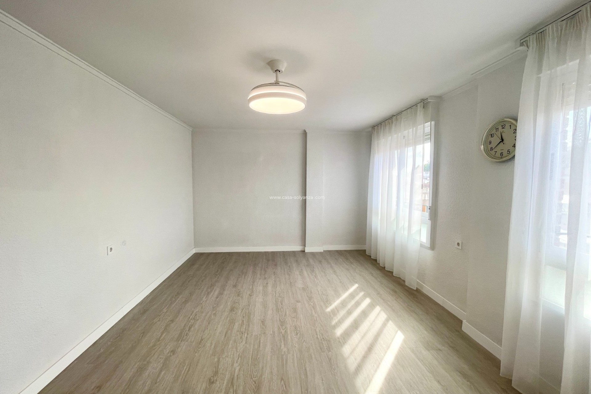 Herverkoop - Appartement / flat - Bigastro - Inland