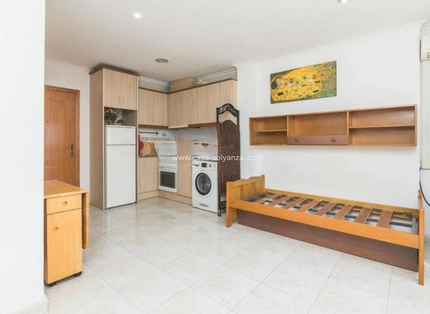 Herverkoop - Appartement / flat - El Altet - Balsares