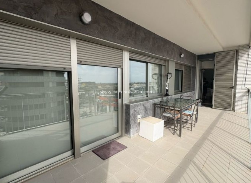 Herverkoop - Appartement / flat - Elche