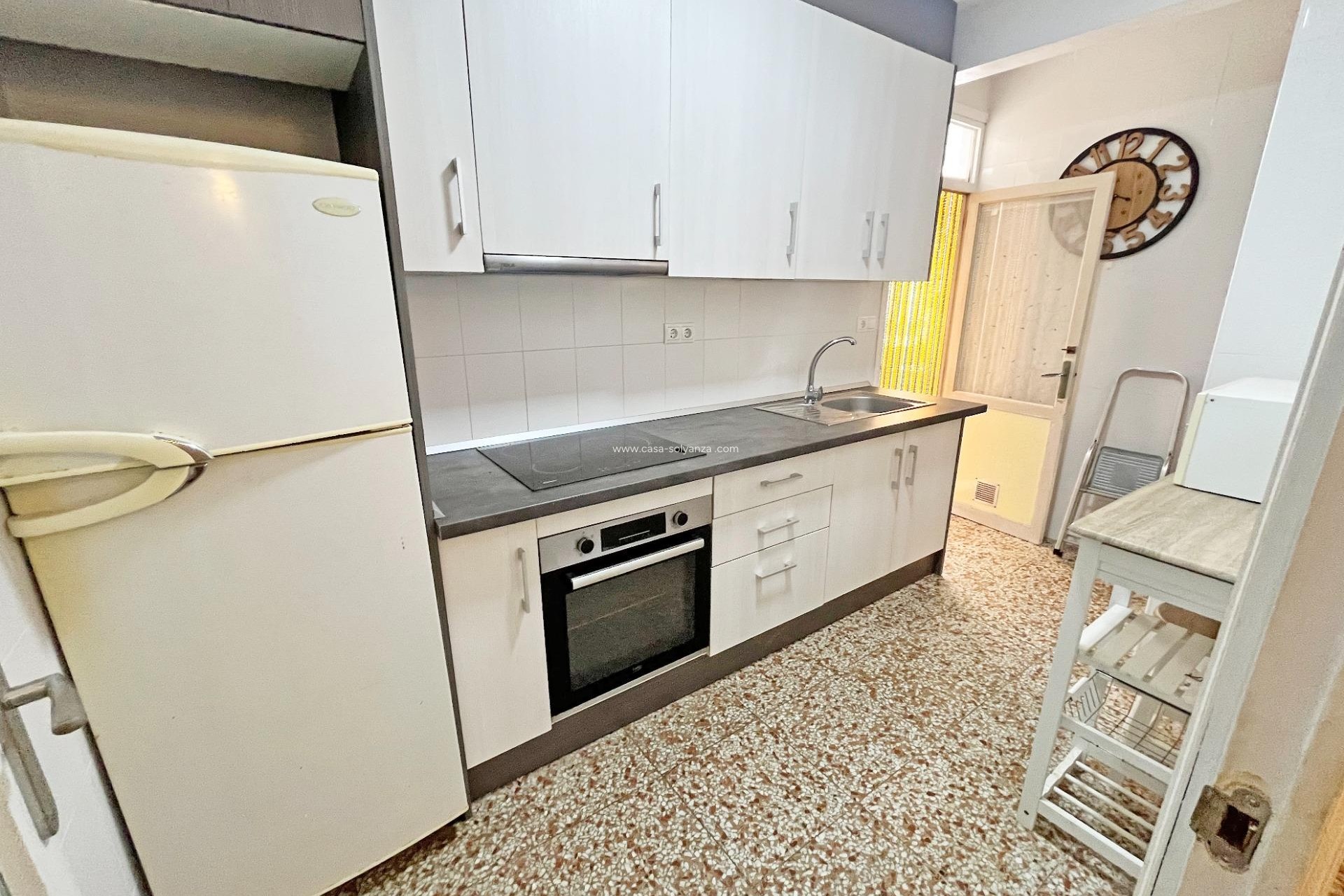Herverkoop - Appartement / flat - Guardamar del Segura - Center