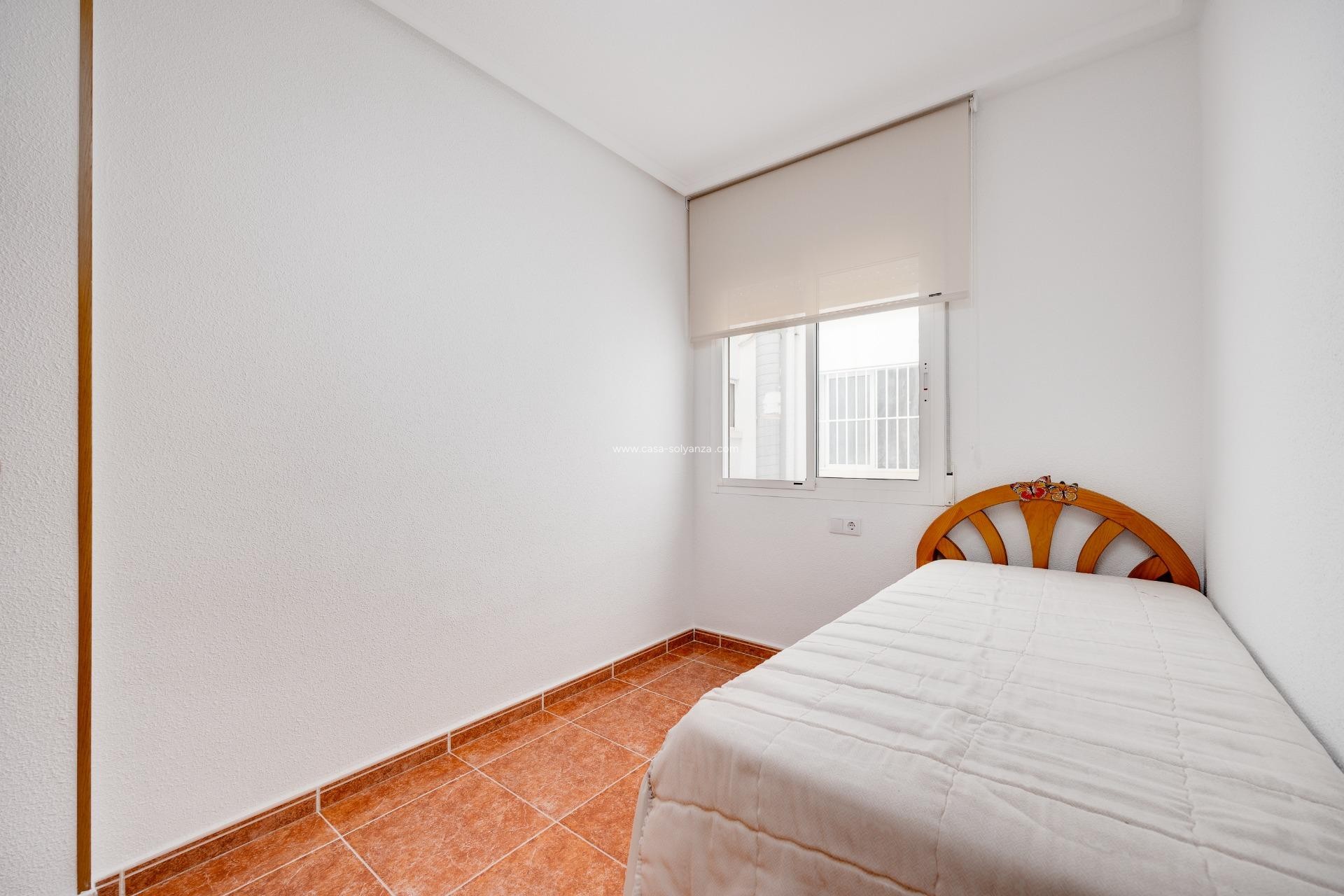Herverkoop - Appartement / flat - Guardamar del Segura - Pueblo
