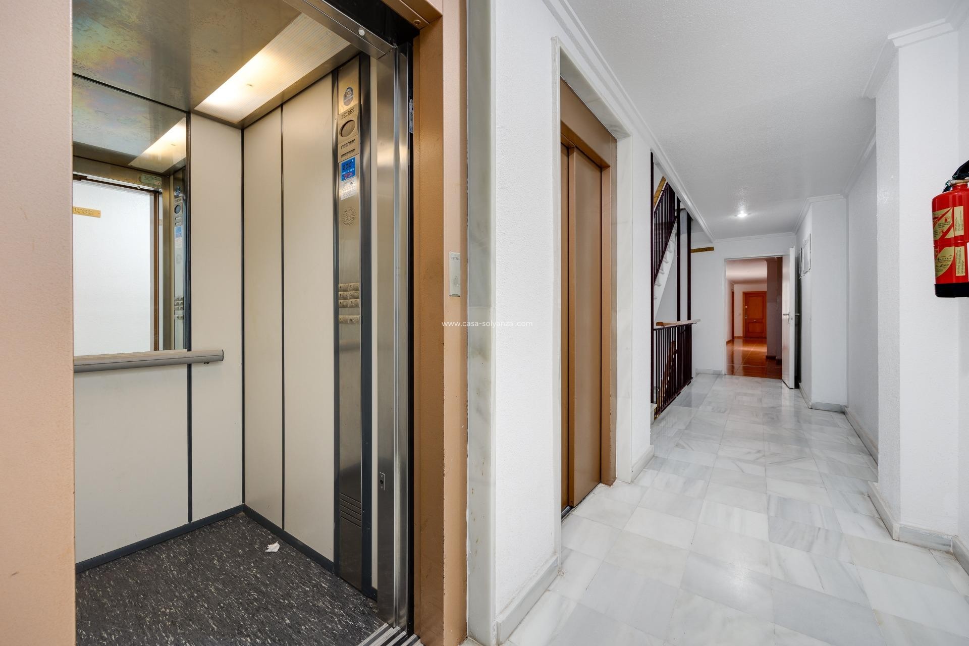 Herverkoop - Appartement / flat - Guardamar del Segura - Pueblo