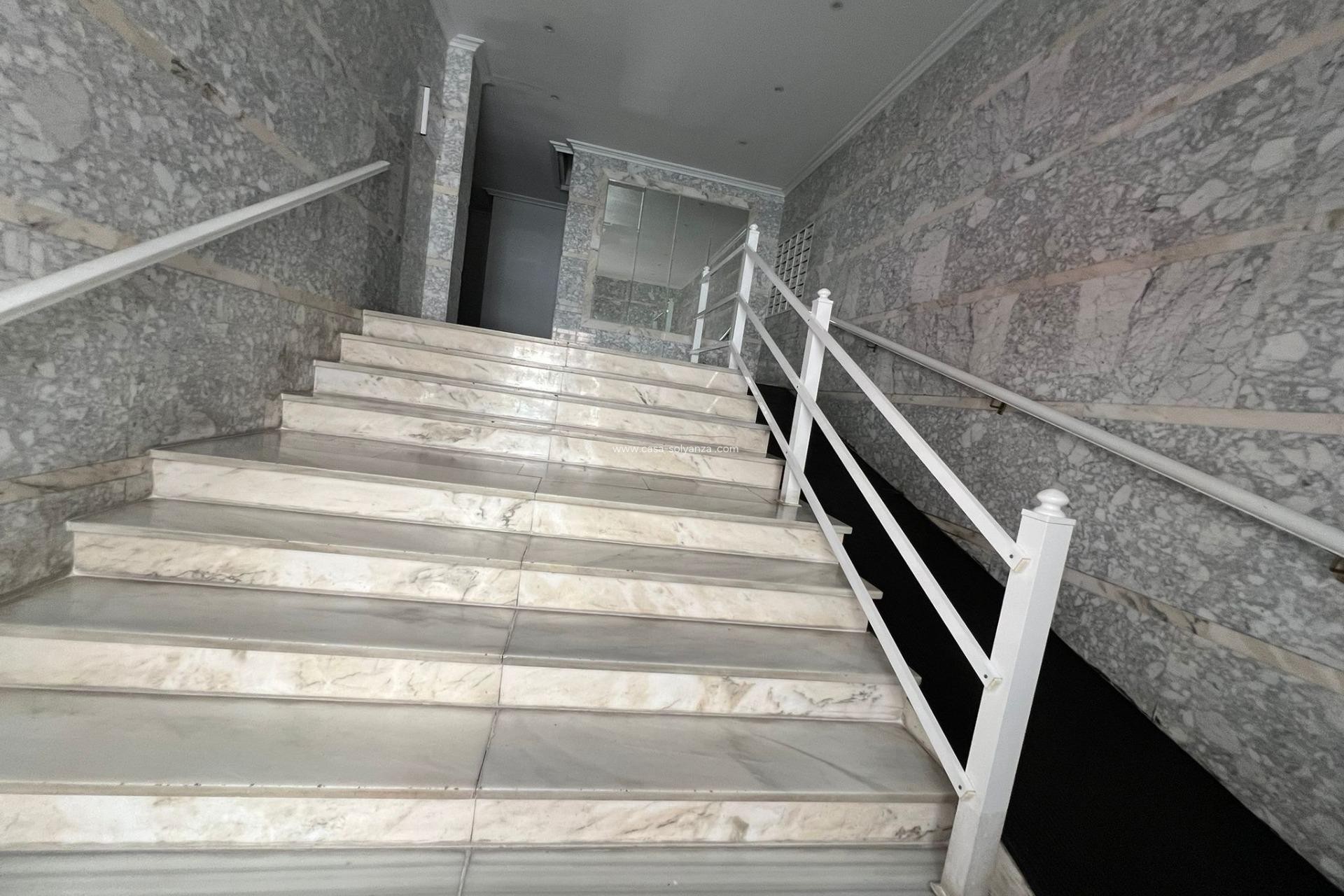 Herverkoop - Appartement / flat - Guardamar del Segura - Pueblo