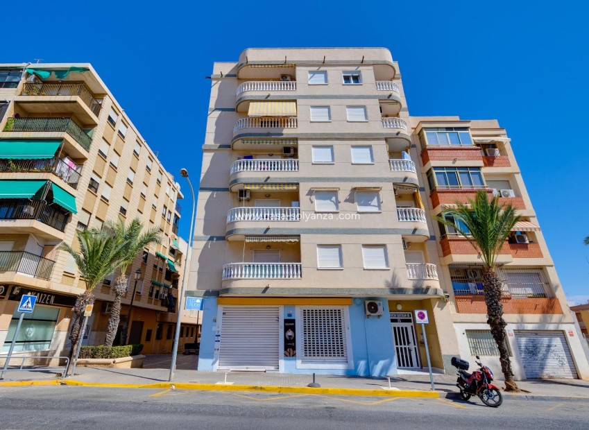Herverkoop - Appartement / flat - Guardamar del Segura - Pueblo