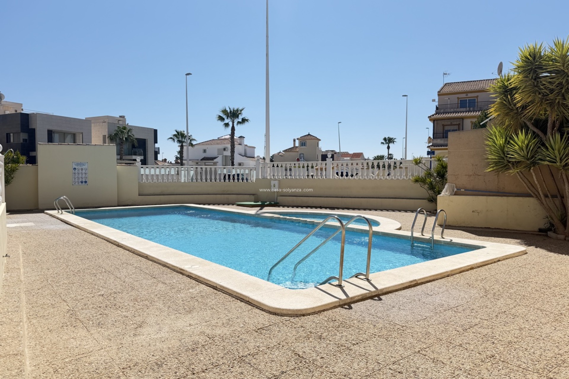 Herverkoop - Appartement / flat - La Zenia