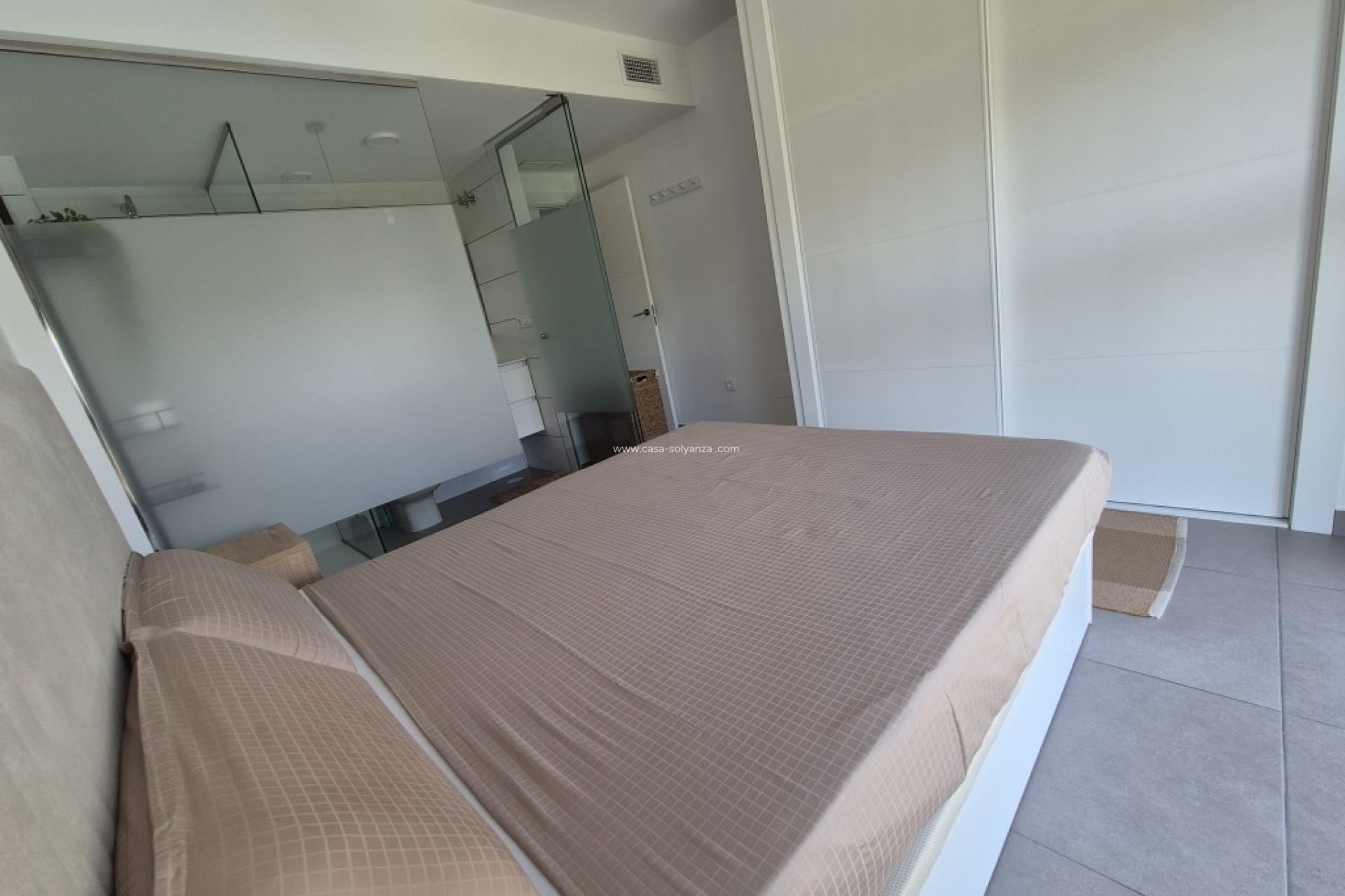 Herverkoop - Appartement / flat - Las Filipinas - Inland