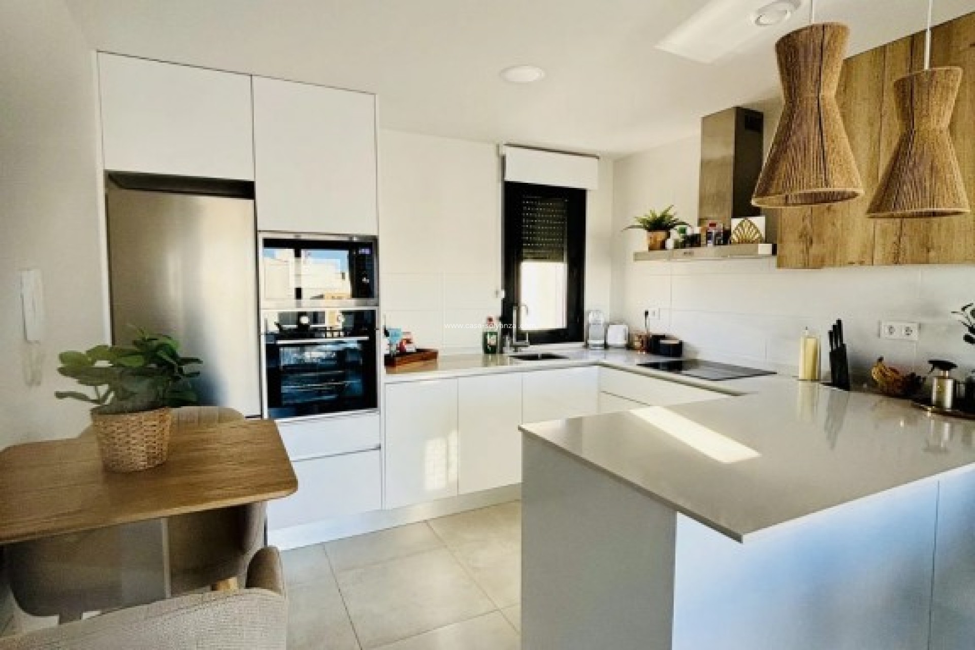 Herverkoop - Appartement / flat - Las Filipinas