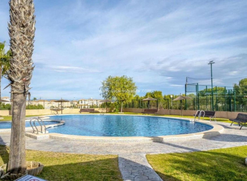 Herverkoop - Appartement / flat - Los Altos
