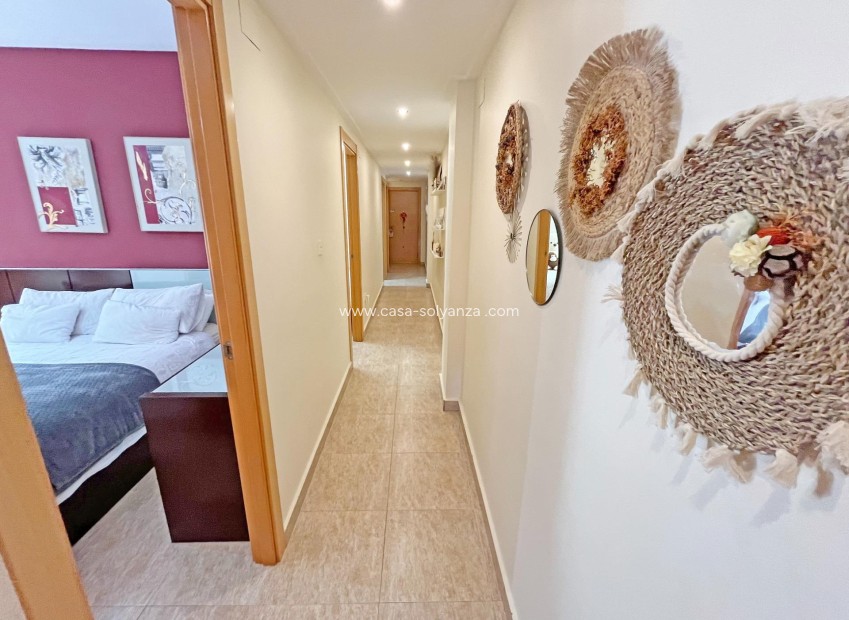 Herverkoop - Appartement / flat - Novelda - Barrio San Roque