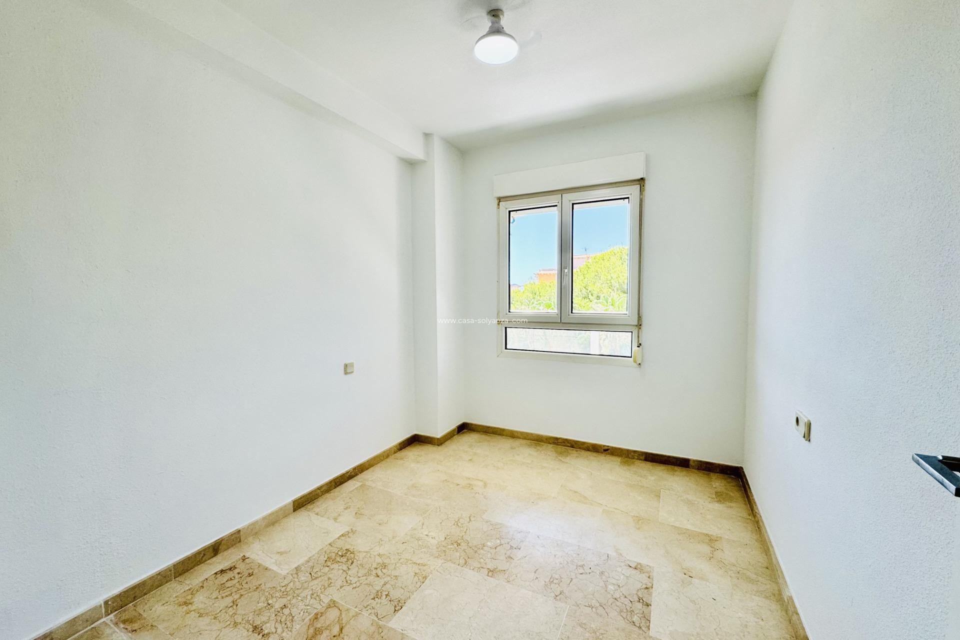 Herverkoop - Appartement / flat - Orihuela Costa - Altos De Campoamor