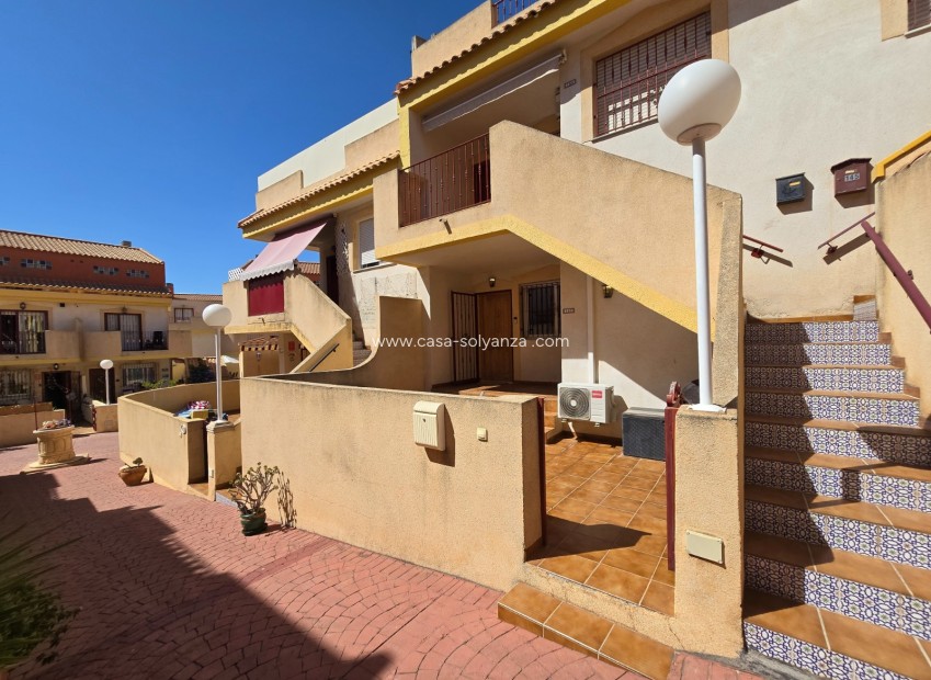 Herverkoop - Appartement / flat - Orihuela Costa - La Zenia