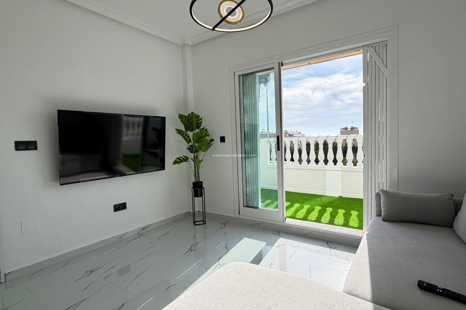 Herverkoop - Appartement / flat - Orihuela Costa - Playa Flamenca