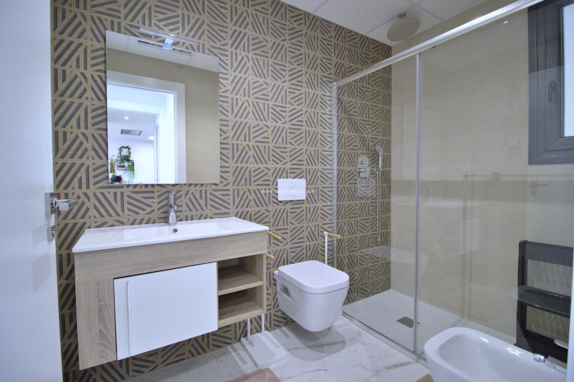 Herverkoop - Appartement / flat - Orihuela Costa - Punta Prima