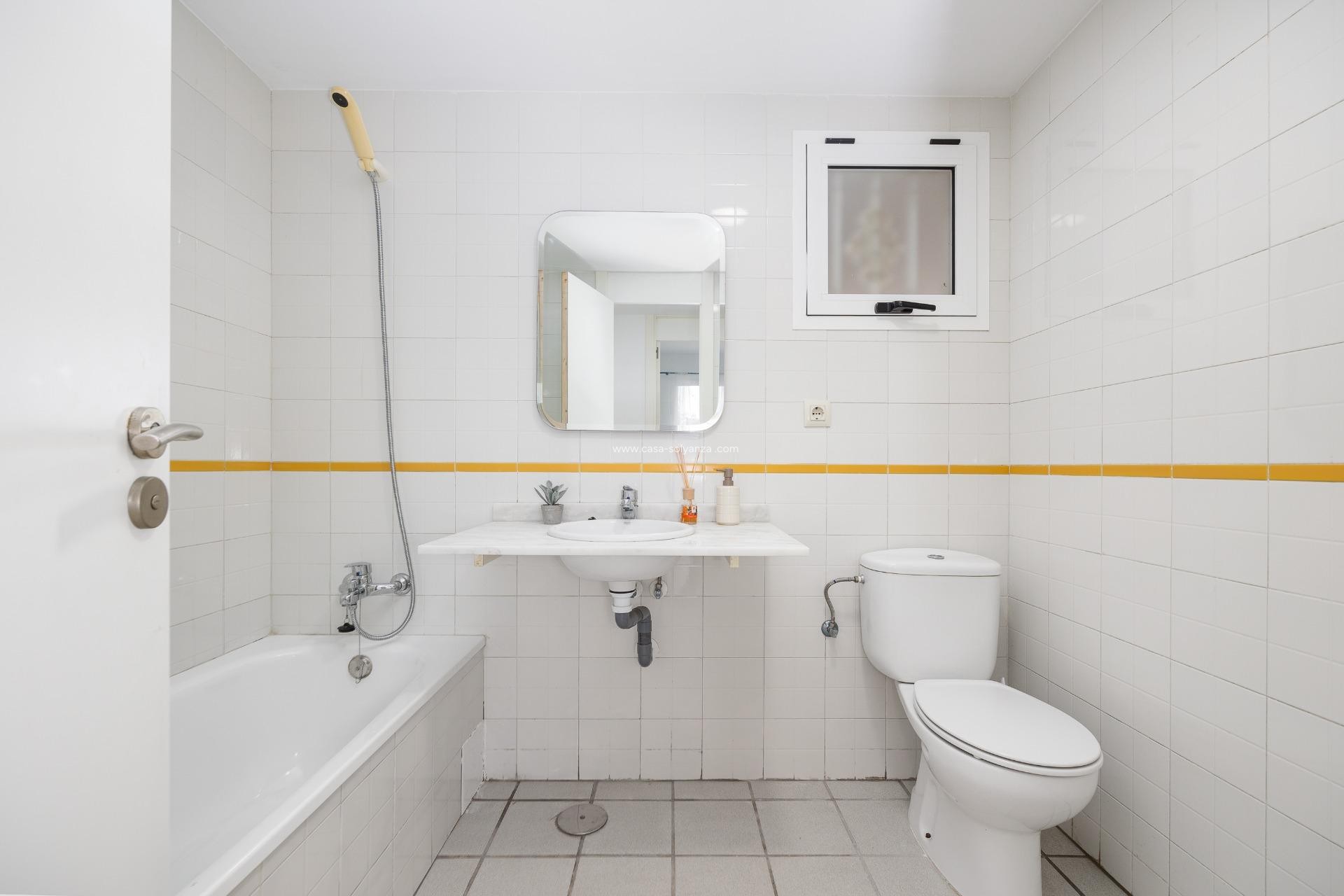 Herverkoop - Appartement / flat - Orihuela Costa