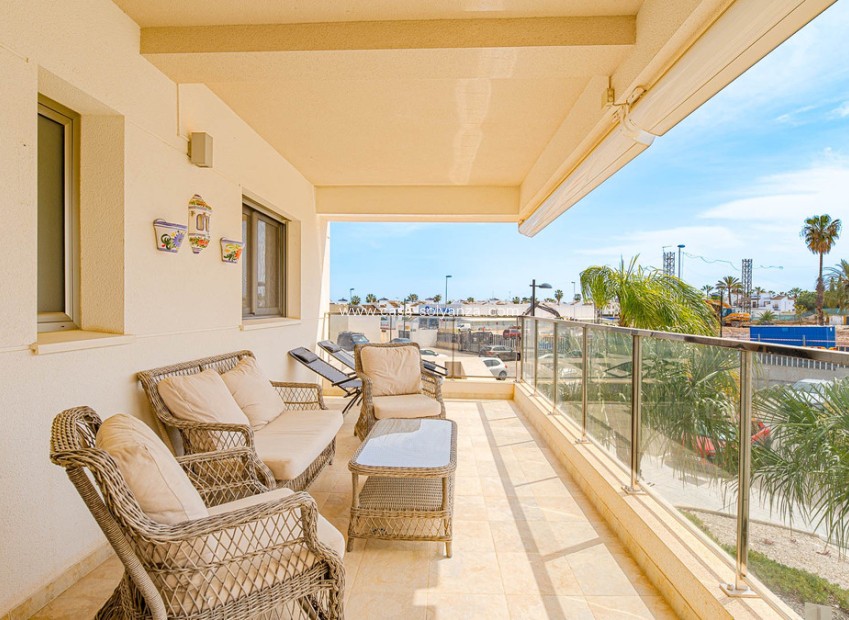 Herverkoop - Appartement / flat - Orihuela - Villamartin