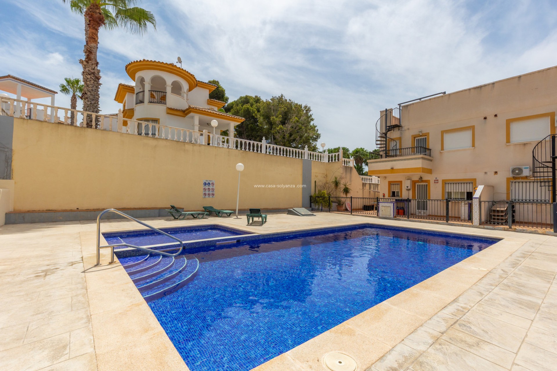 Herverkoop - Appartement / flat - Orihuela - Villamartin
