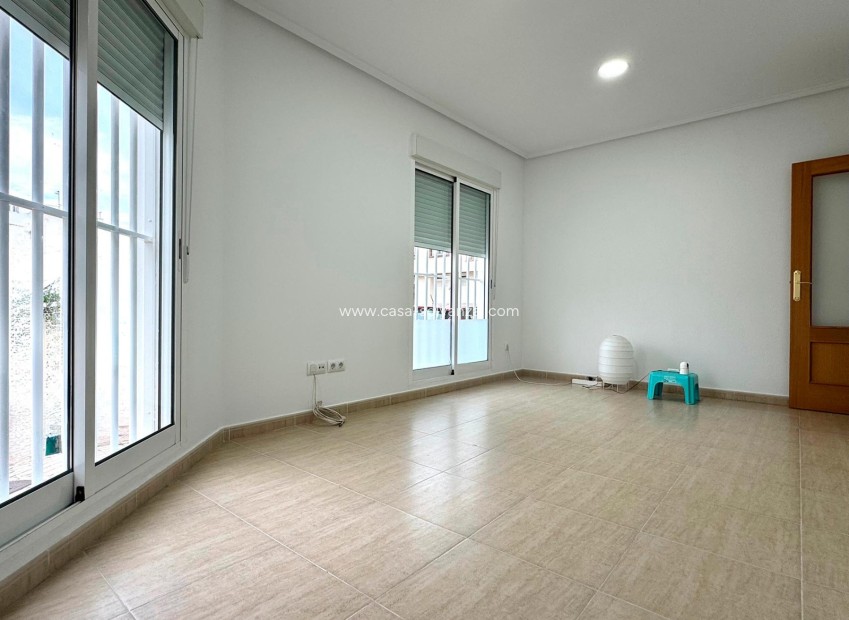 Herverkoop - Appartement / flat - Pilar de la Horadada - Costa Blanca