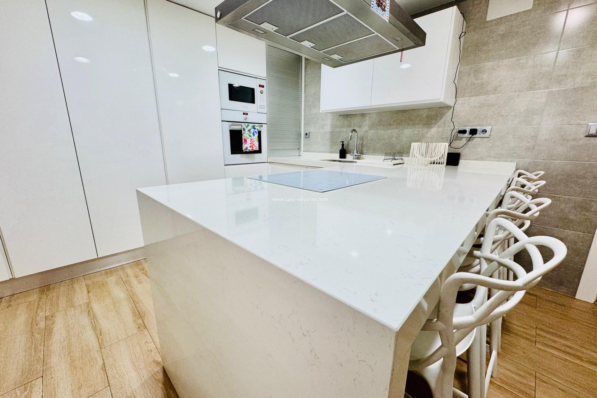 Herverkoop - Appartement / flat - Pilar de la Horadada - Zona Pueblo