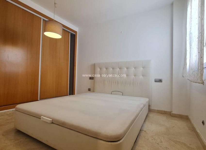 Herverkoop - Appartement / flat - Pinoso - Inland