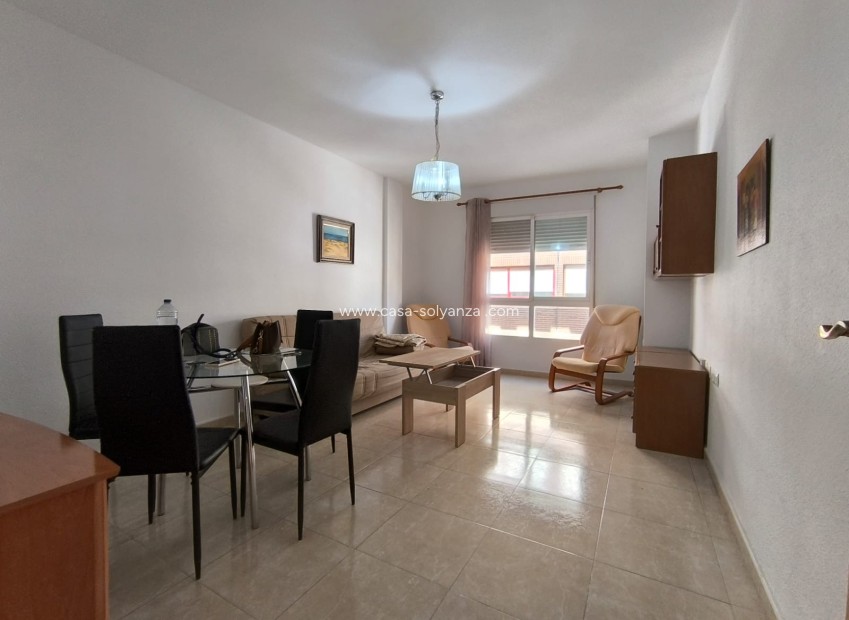 Herverkoop - Appartement / flat - Pinoso - Inland