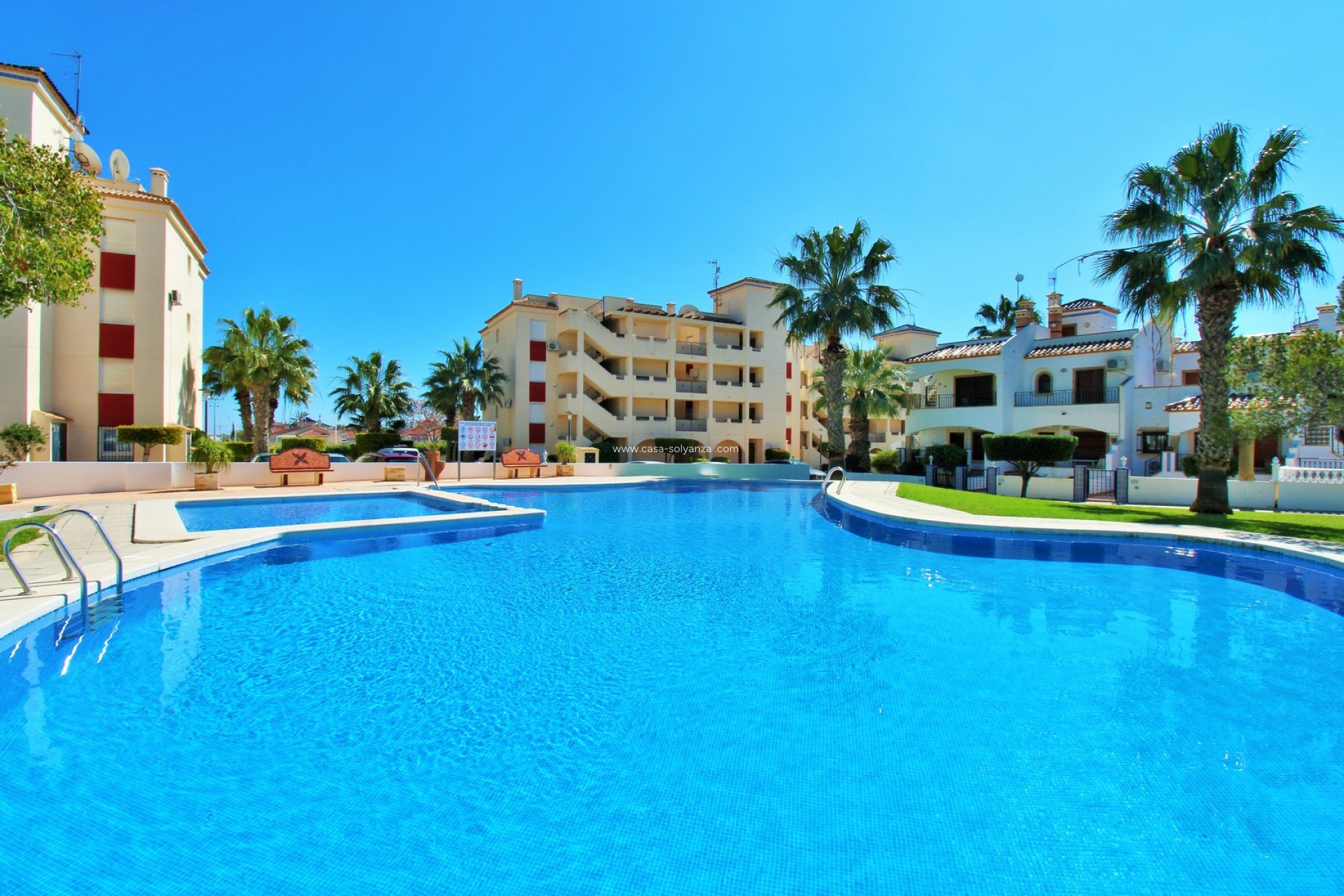 Herverkoop - Appartement / flat - Playa Flamenca
