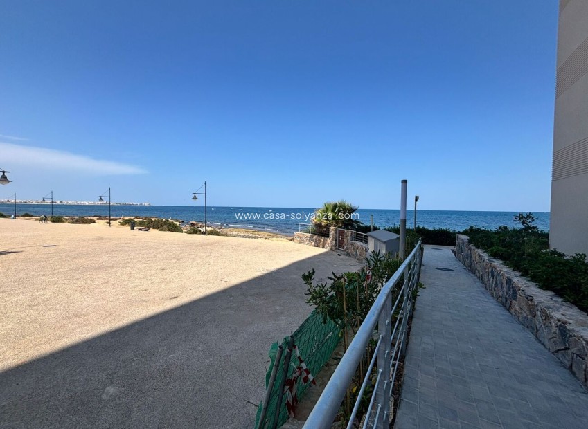 Herverkoop - Appartement / flat - Punta Prima - Orihuela Costa