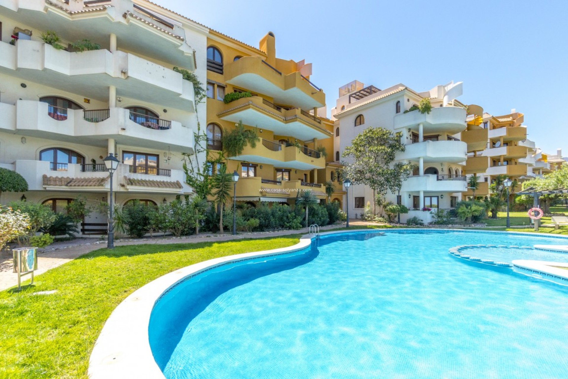 Herverkoop - Appartement / flat - Punta Prima
