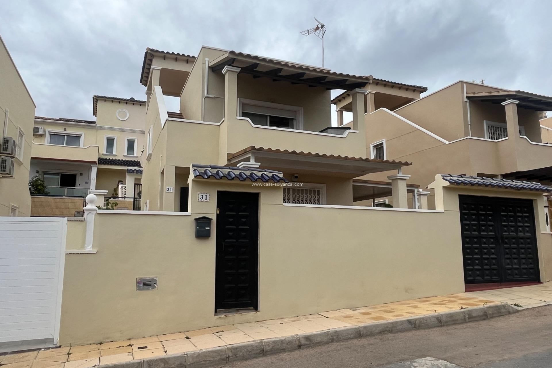 Herverkoop - Appartement / flat - San Miguel de Salinas - Las Filipinas