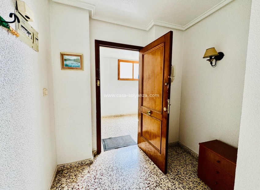 Herverkoop - Appartement / flat - Torrevieja - Acequion
