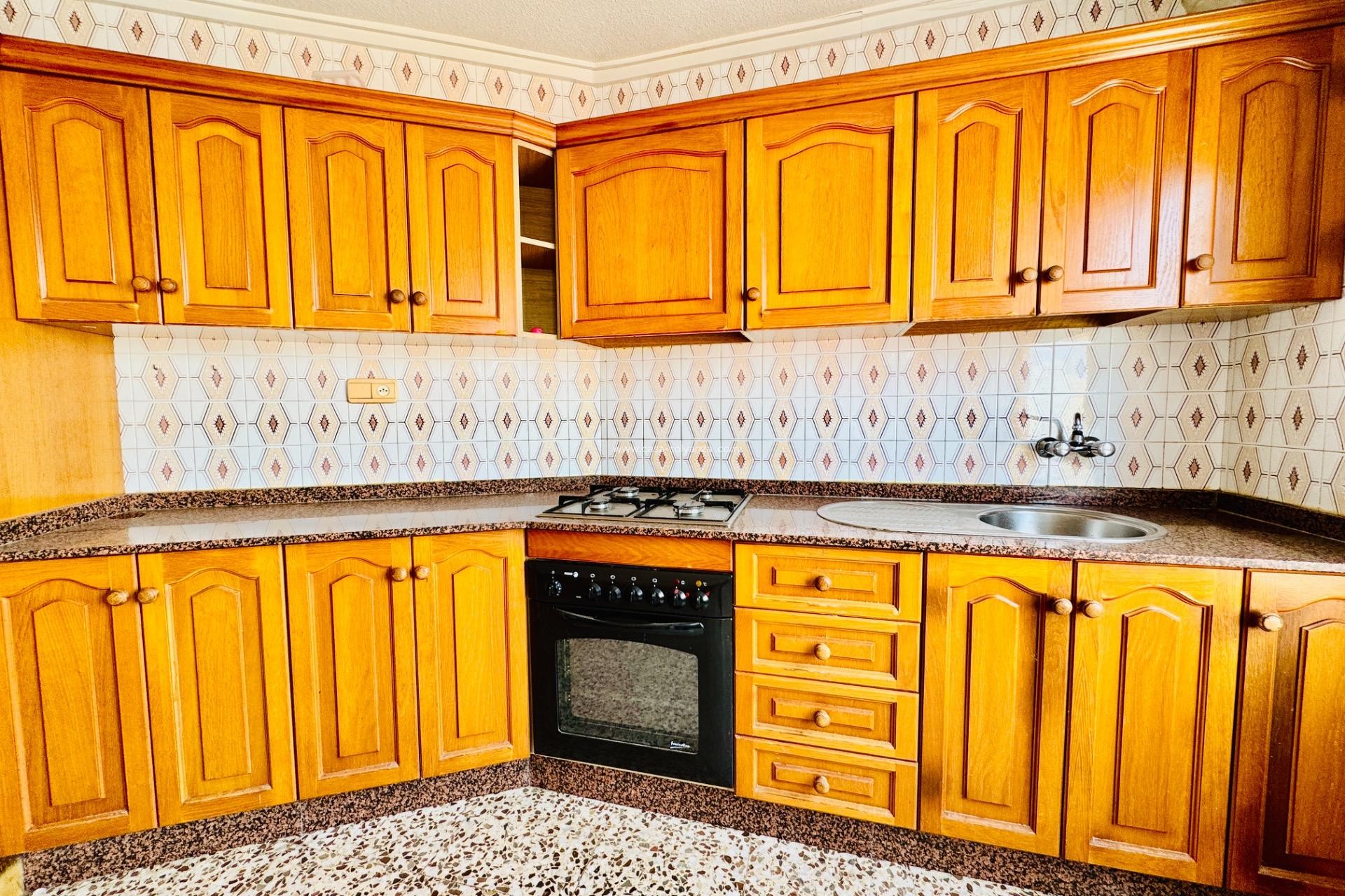 Herverkoop - Appartement / flat - Torrevieja - Acequion