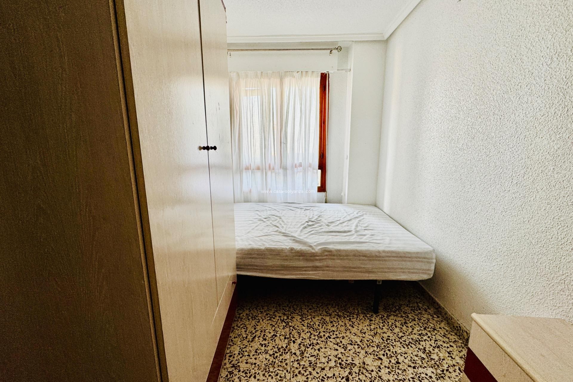 Herverkoop - Appartement / flat - Torrevieja - Acequion