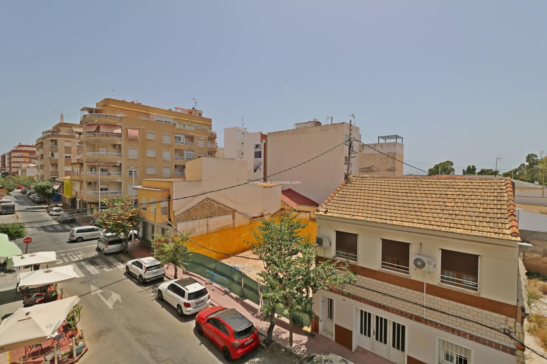 Herverkoop - Appartement / flat - Torrevieja - Acequion