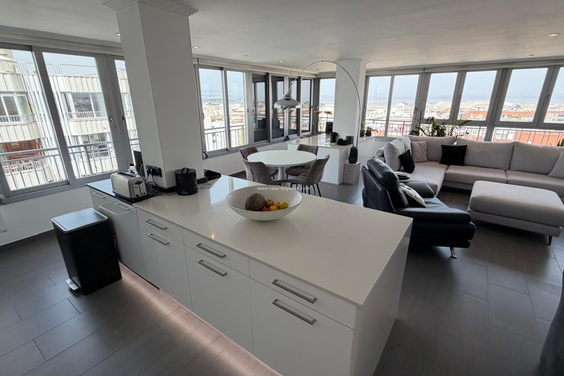 Herverkoop - Appartement / flat - Torrevieja - Acequion