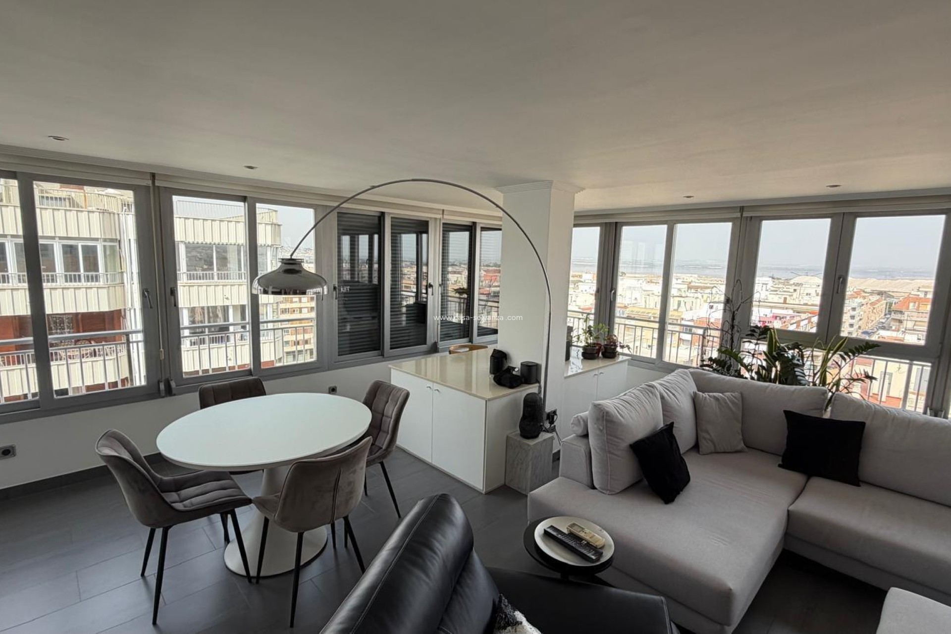 Herverkoop - Appartement / flat - Torrevieja - Acequion