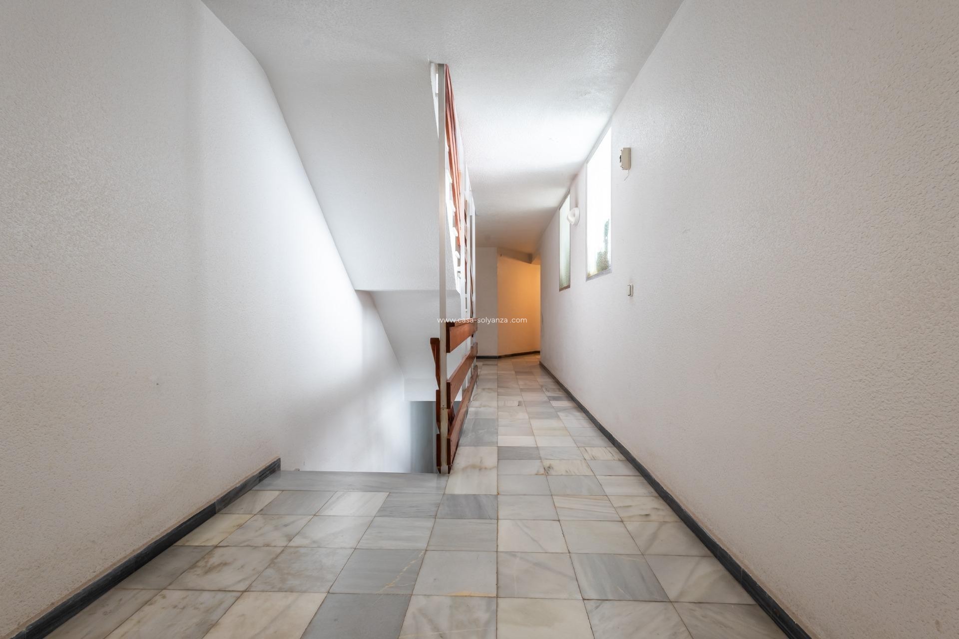 Herverkoop - Appartement / flat - Torrevieja - Acequion