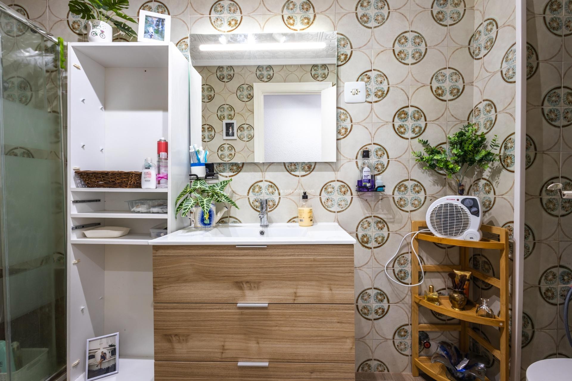 Herverkoop - Appartement / flat - Torrevieja - Acequion