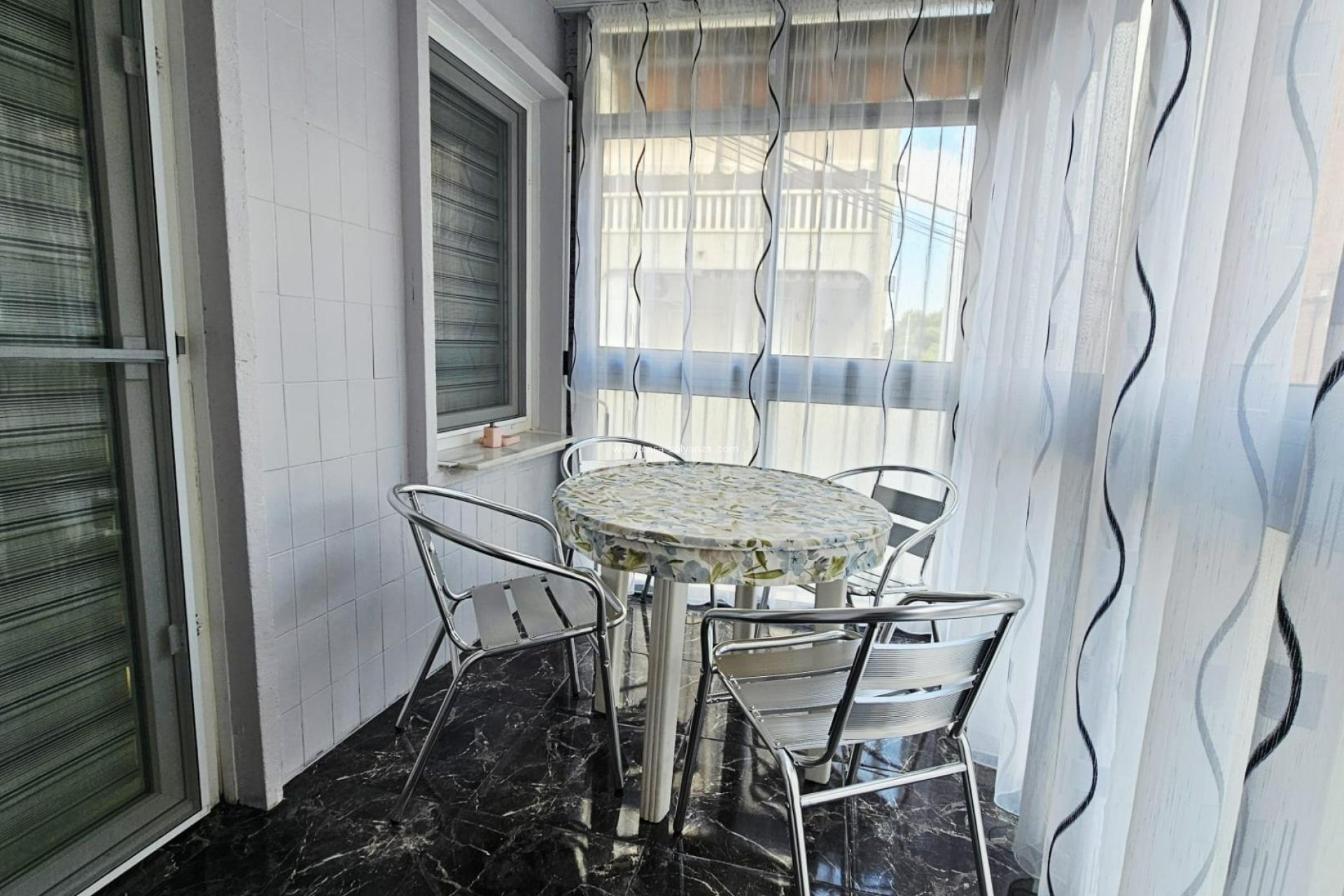 Herverkoop - Appartement / flat - Torrevieja - Acequion