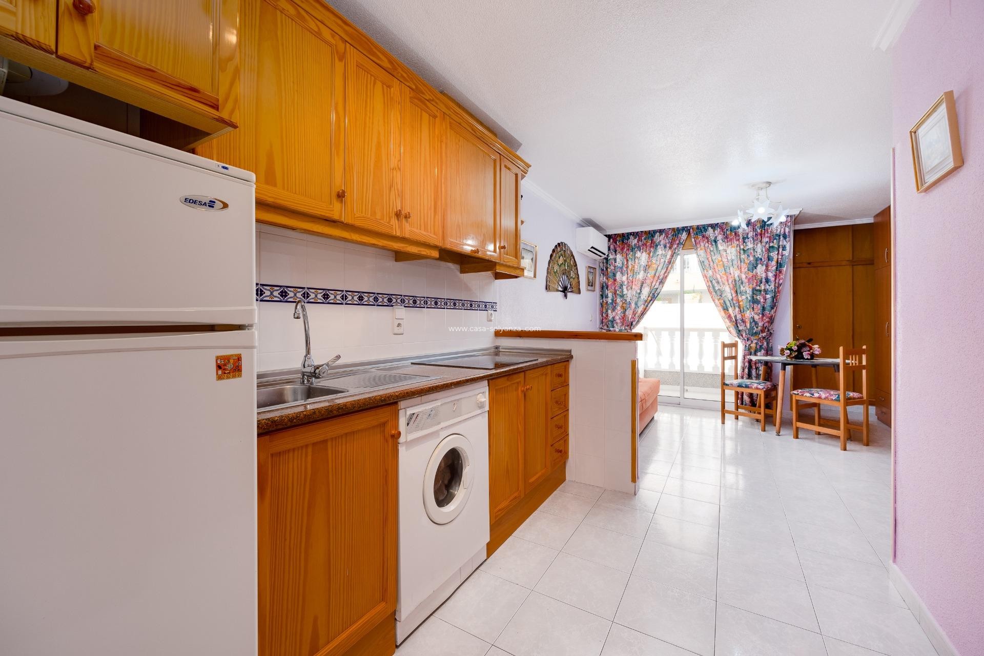 Herverkoop - Appartement / flat - Torrevieja - Acequion