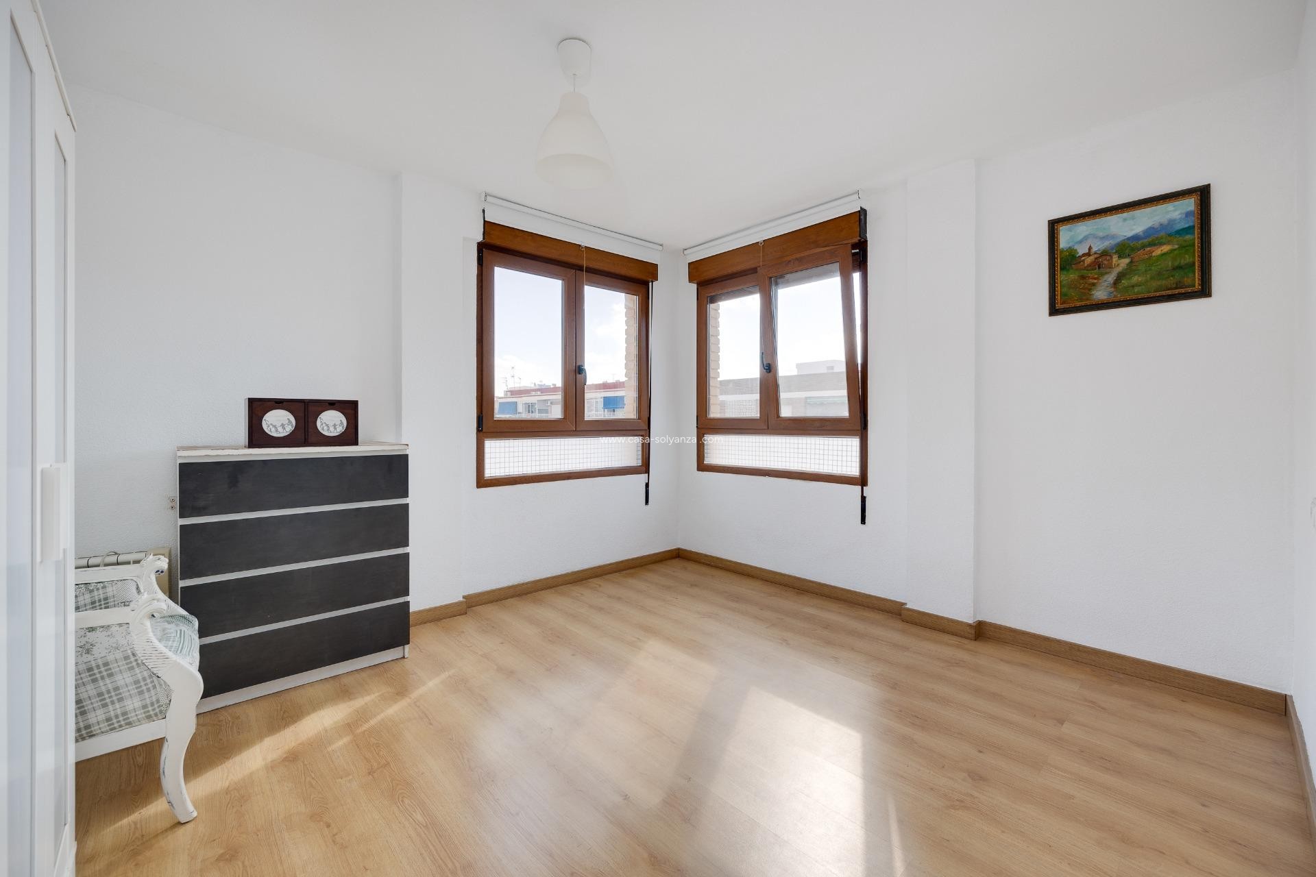 Herverkoop - Appartement / flat - Torrevieja - Acequion