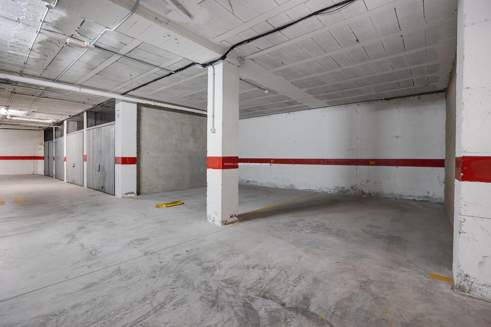 Herverkoop - Appartement / flat - Torrevieja - Acequion