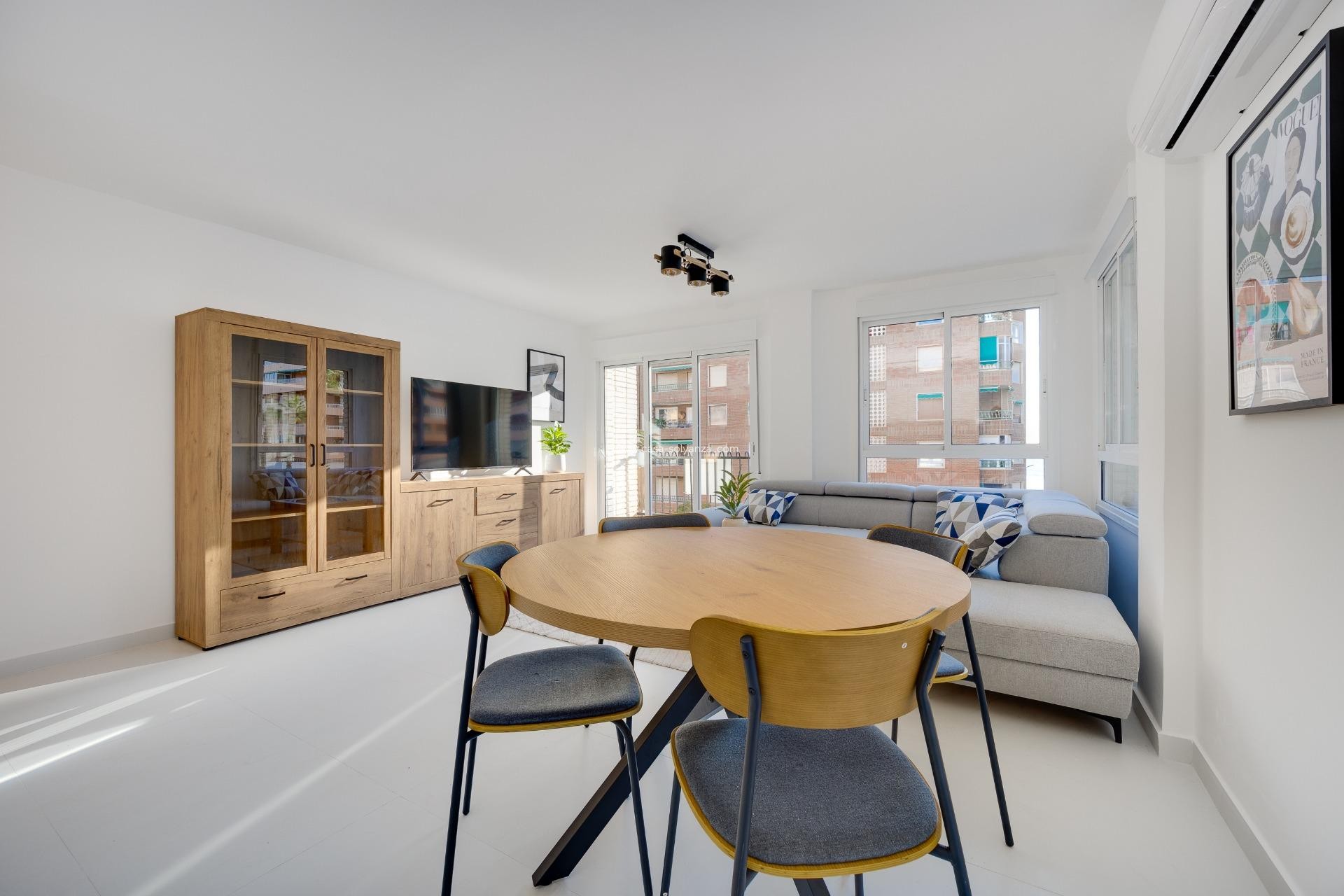 Herverkoop - Appartement / flat - Torrevieja - Acequion