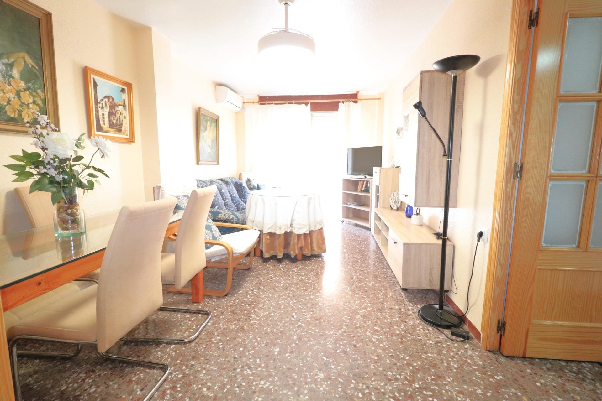 Herverkoop - Appartement / flat - Torrevieja - Acequion