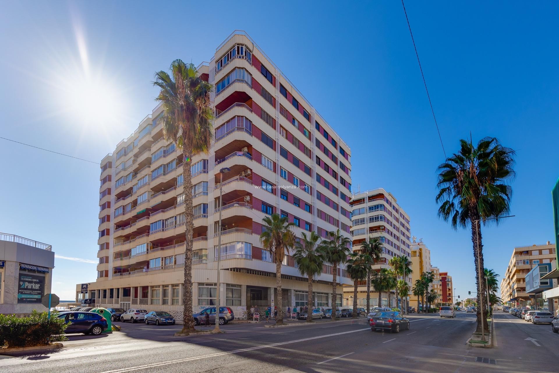 Herverkoop - Appartement / flat - Torrevieja - Acequion