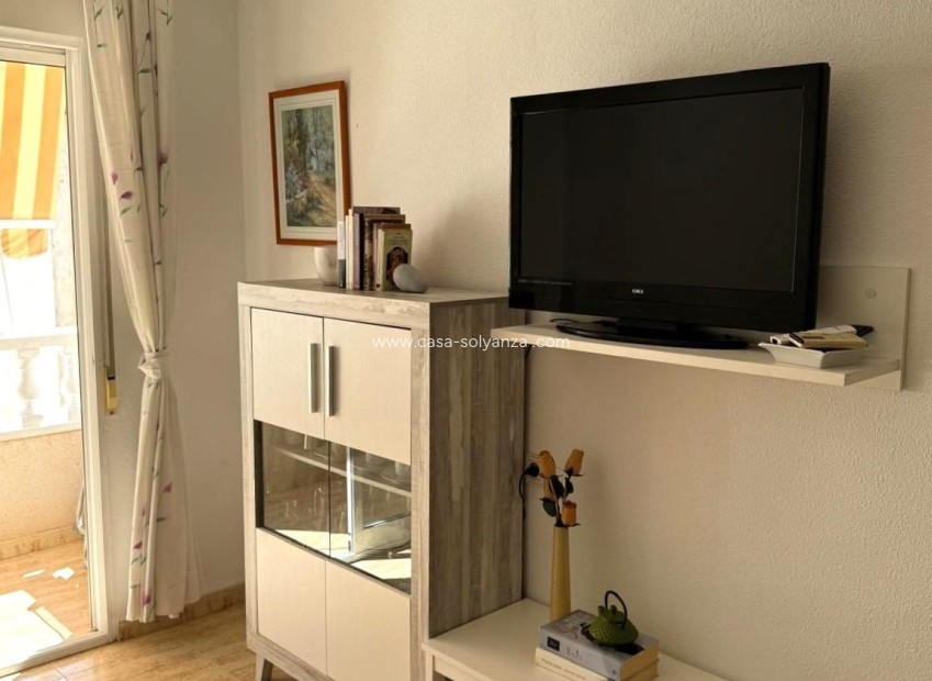 Herverkoop - Appartement / flat - Torrevieja - Acequion