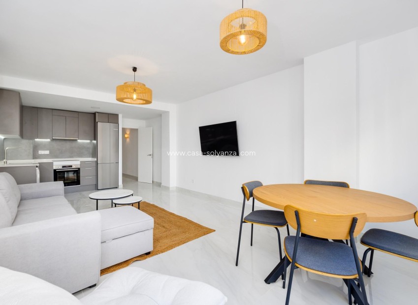 Herverkoop - Appartement / flat - Torrevieja - Acequion