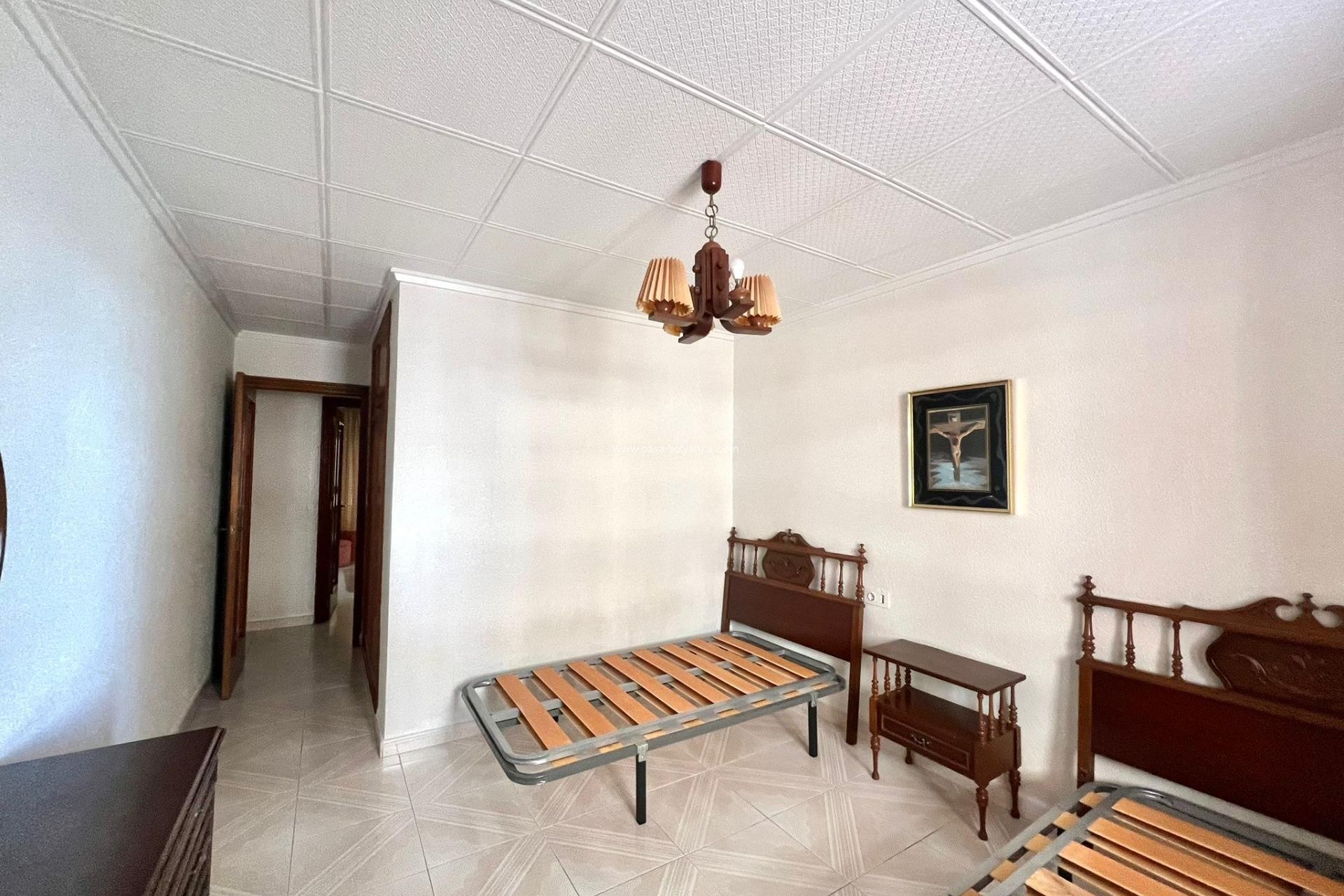 Herverkoop - Appartement / flat - Torrevieja - Acequion