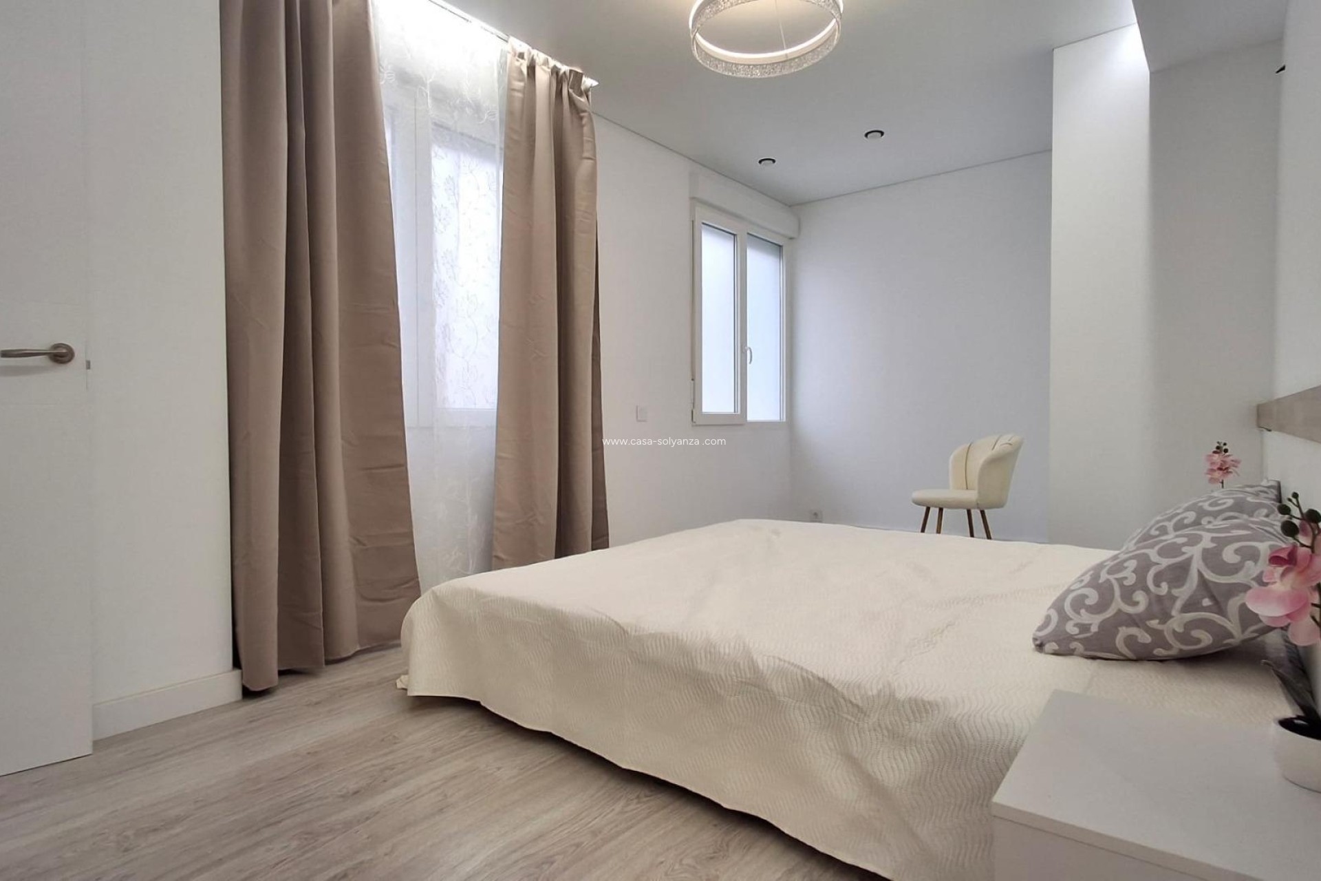 Herverkoop - Appartement / flat - Torrevieja - Acequion