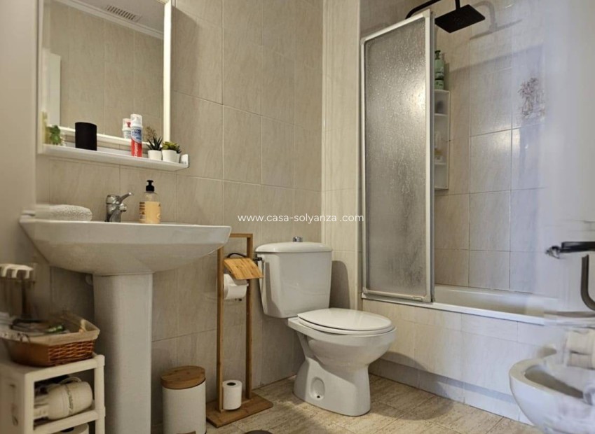 Herverkoop - Appartement / flat - Torrevieja - Acequion