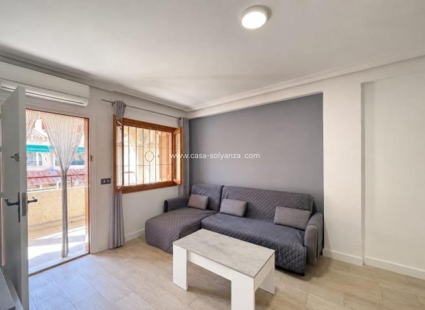 Herverkoop - Appartement / flat - Torrevieja - Acequion