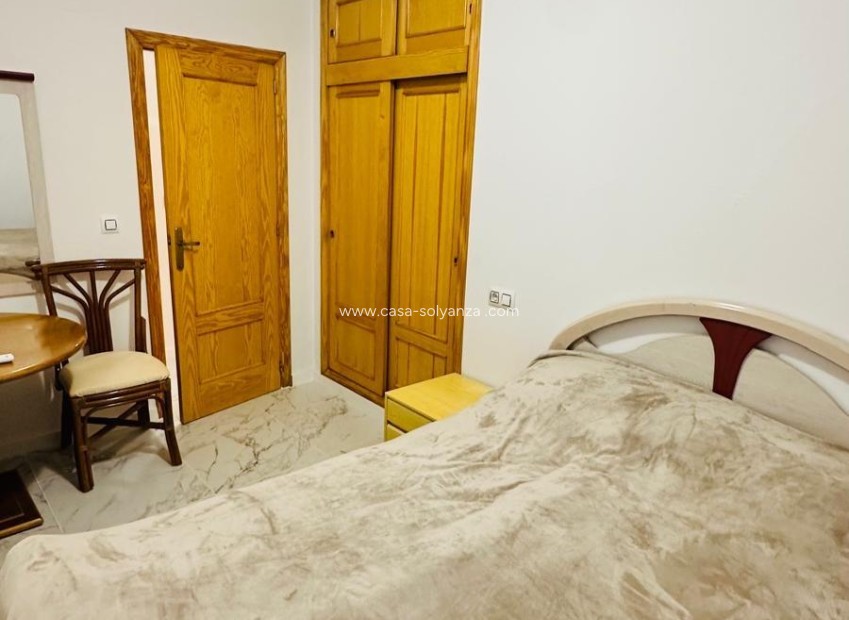 Herverkoop - Appartement / flat - Torrevieja - Acequion